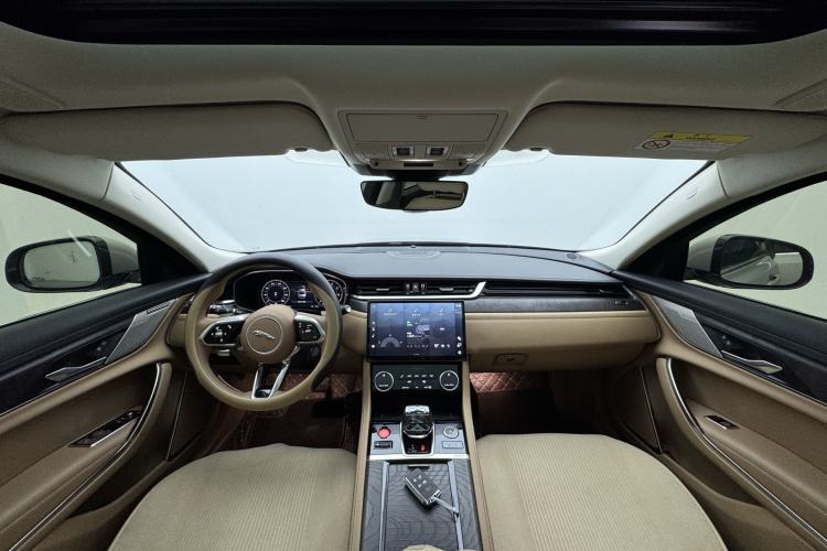 Used Jaguar XFL 2024 2.0T P250 Two-Wheel Drive Prestige Luxury Edition