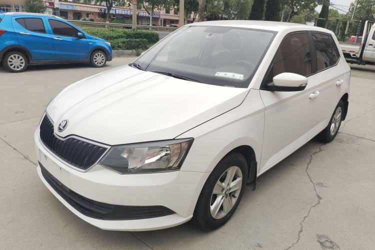 Used Skoda Fabia 2015 1.4L Automatic Front-Drive Model