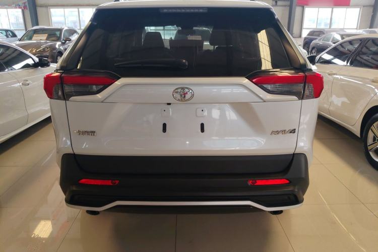 Used Toyota RAV4 2021 2.0L CVT Two-Wheel Drive Fashion Edition
