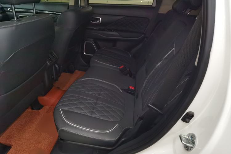 Used Mitsubishi Outlander 2021 Revised Version 2.0L Two-Wheel Drive Enjoyment Edition 5 Seats