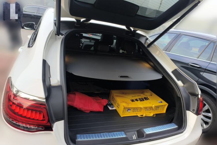 Used Mercedes-Benz GLC Coupe 2020 GLC 260 4MATIC Coupe SUV
