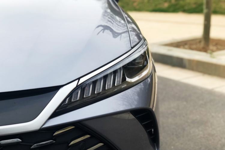 Used BYD Qin PLUS 2025 DM-i Smart Drive 120KM Superior Model