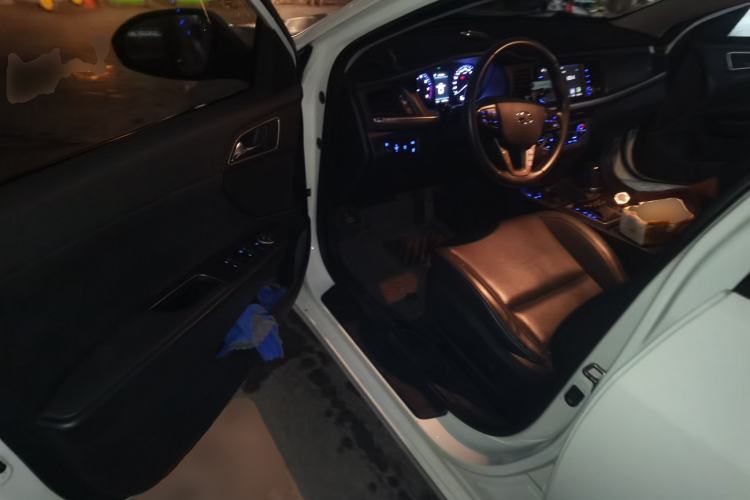 Used Hyundai Mistra 2017 1.8L Automatic Deluxe DLX Model China V Emission Standard Driver Seat