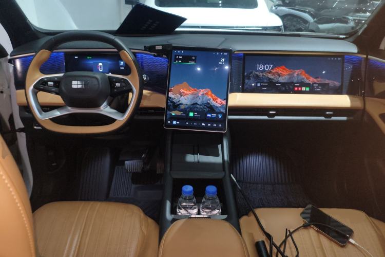 Used Geely Galaxy L7 2024 1.5T 115 km MAX Dragon Edition
