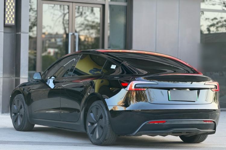 Used Tesla Model 3 2023 Rear-Wheel-Drive Version