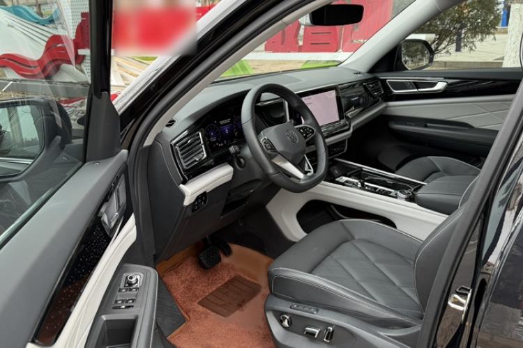 Used Volkswagen Teramont 2024 380TSI All-Wheel Drive Longyao Edition Interior 2