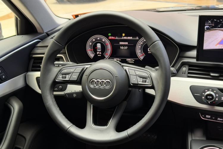 Used Audi A4L 2023 40 TFSI Fashion Dynamic Model Interior 2