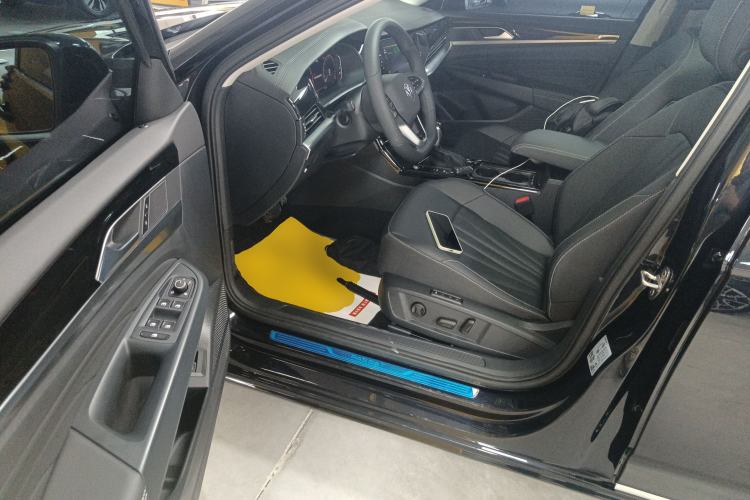 Used Volkswagen Passat 2025 Outstanding Model 380TSI Starry Dragon Edition
