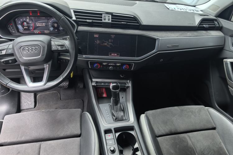 Used Audi Q3 2020 35 TFSI Ambition Dynamic Edition
