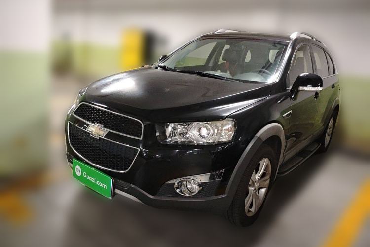Used Chevrolet Captiva 2012 2.4L 4x4 Flagship Edition 7 Seats