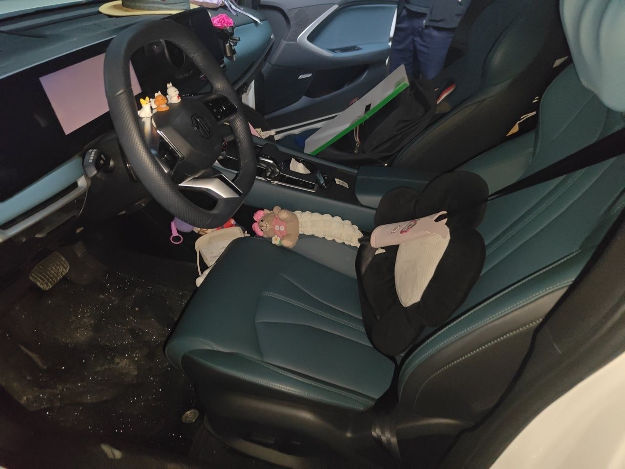 MG 7 2025 2.0T 405 AT Luxury Edition — снимка 12