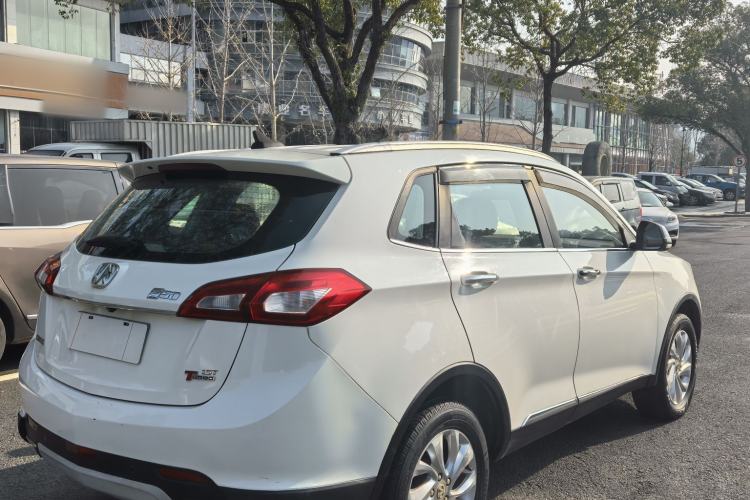 Used BAIC Weiwang S50 2016 1.5T CVT Joyful Luxury Model