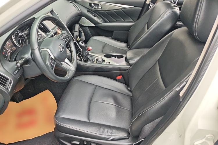 Used Infiniti Q50L 2018 2.0T Enjoyment Version China VI Standard Left Front Seat