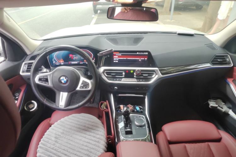 Used BMW 3 Series 2022 Updated 325Li M Sport Package Center Console