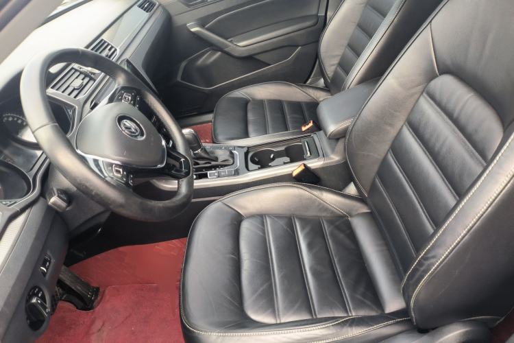 Used Volkswagen Passat 2017 330TSI DSG Luxury Edition