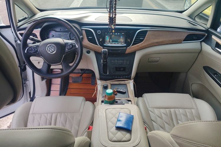 Used Buick GL8 2018 ES 28T Comfort Model China VI Standard
