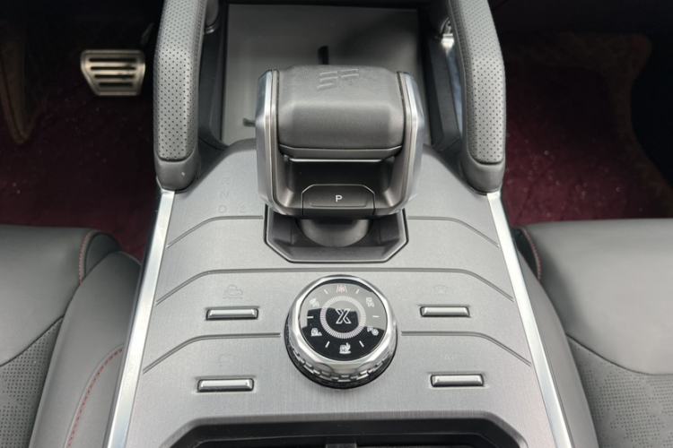 Used JETOUR Traveler 2023 2.0T All-Wheel Drive CrossPRO+ Gear Lever