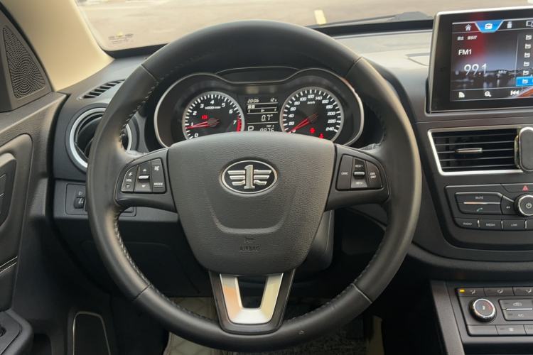 Used Bestune X40 2018 Internet Celebrity Edition 1.6L Automatic Luxury Version