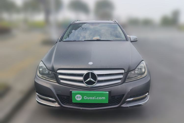 Used Mercedes-Benz C-Class 2011 C 200 Fashion Travel Edition