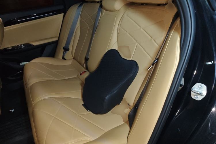 Used Geely Galaxy L6 2024 125km PLUS Dragon Edition
