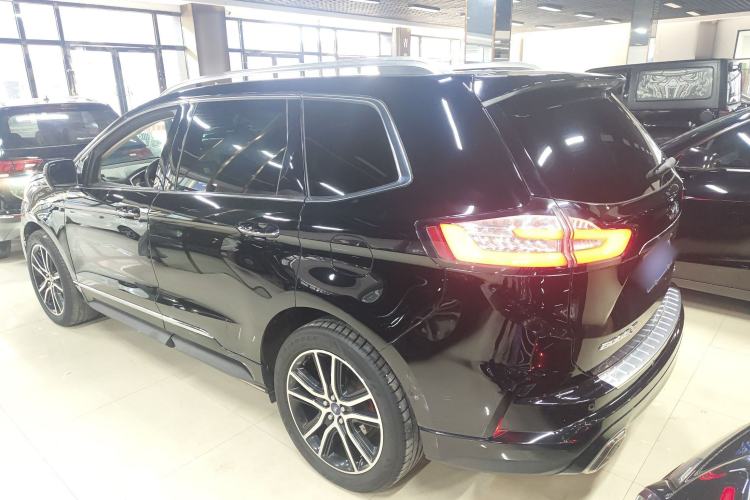 Used Ford Edge 2020 EcoBoost 245 Two-Wheel Drive Titanium 7-Seater