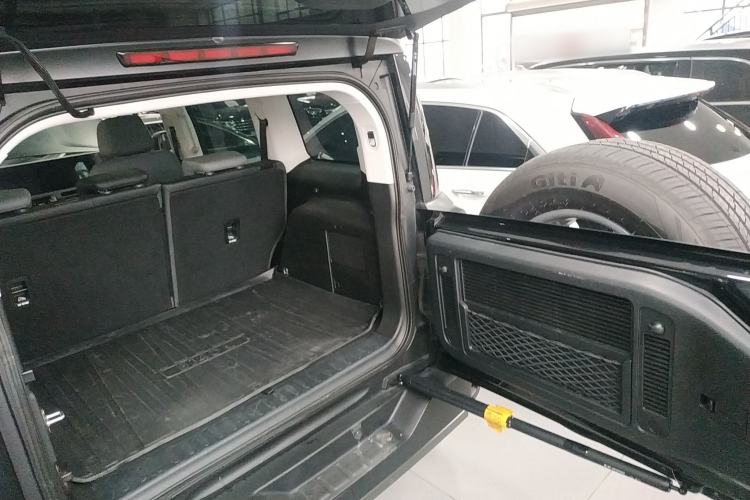 Used BAIC Off-Road BJ40 2024 2.0T All-New Urban Hunter Edition Ultimate Version