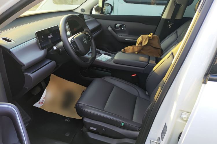 Used Leapmotor C16 2024 Pure Electric 520 Deluxe Edition
