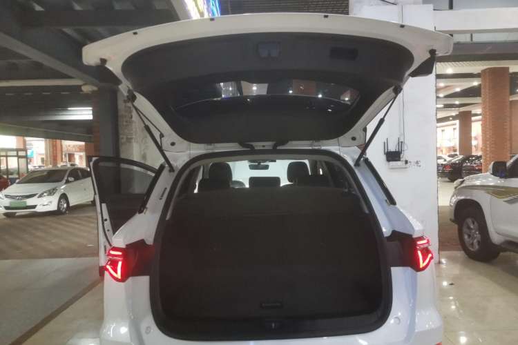 Used BYD Song Pro New Energy 2019 DM 1.5T Four-Wheel Drive Performance Edition Deluxe Model