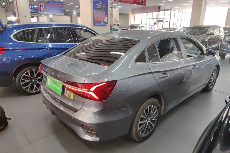 Used Roewe i5 2021 1.5L CVT Starry Edition