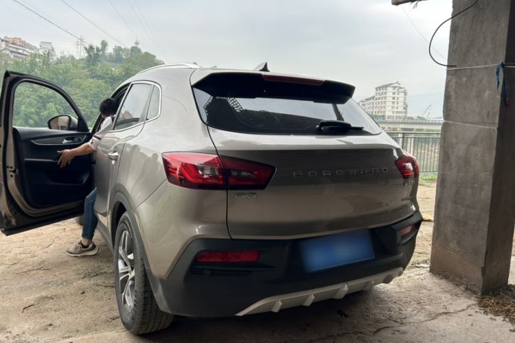 Used BORGWARD BX5 2020 20TGDI Automatic Two-Wheel Drive Pioneer Edition Exterior 3