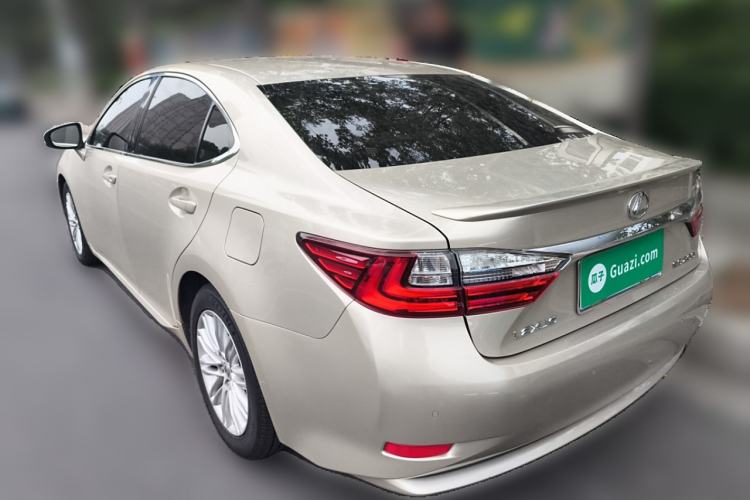 Used Lexus ES 2015 200 Elite Edition
