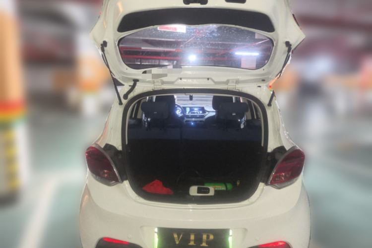 Used CHANGAN Benni E-Star 2022 Qingxin Edition Colorful Model Lithium Iron Phosphate
