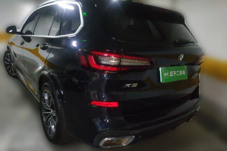 Used BMW X5 2022 Restyled xDrive 30Li Luxury Version M Sport Package
