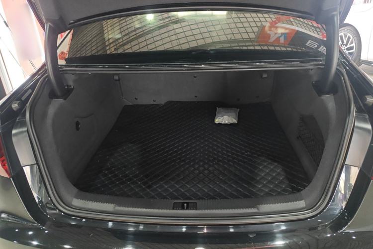 Used Audi A6L 2018 30th Anniversary Edition 30 FSI Style Model Trunk