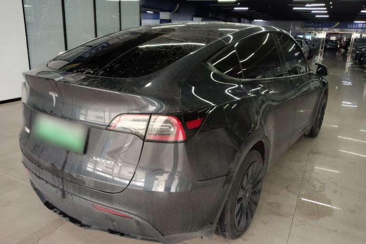 Used Tesla Model Y 2024 Rear-Wheel-Drive Version
