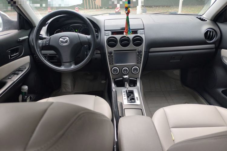 Used Mazda 6 2013 2.0L Automatic Fashion Edition Center Console