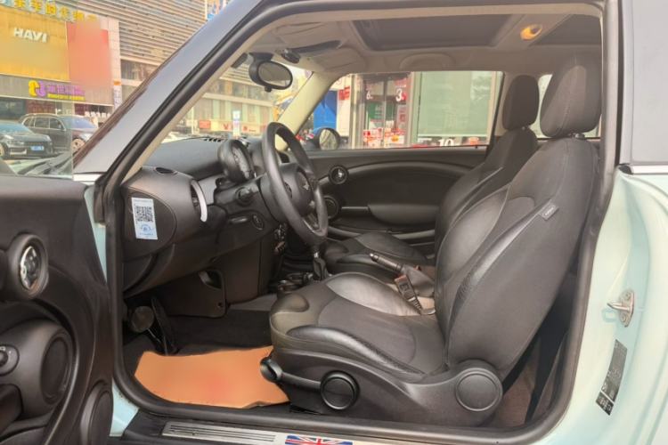 Used MINI MINI 2012 1.6L COOPER Baker Street
