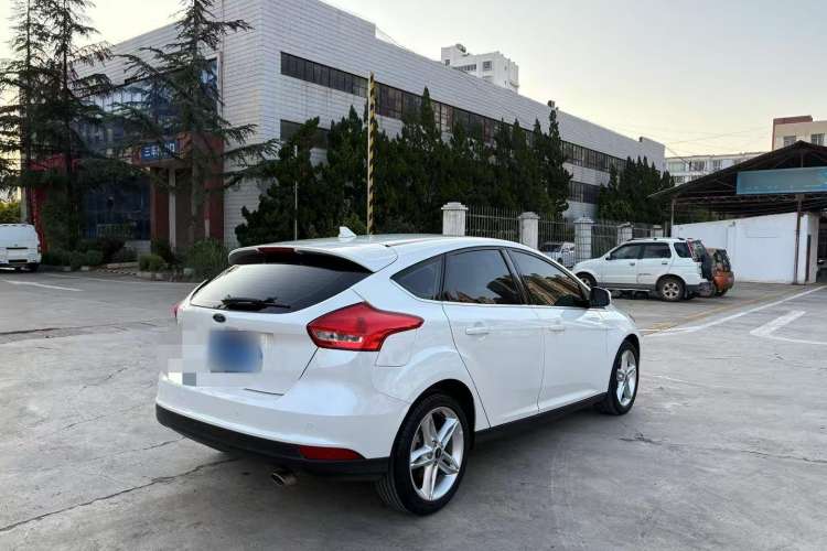 Used Ford Focus 2020 Hatchback Classic 1.5L Automatic Trendy Model