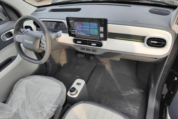 Used Geely Auto Panda 2025 210km Panda Kart