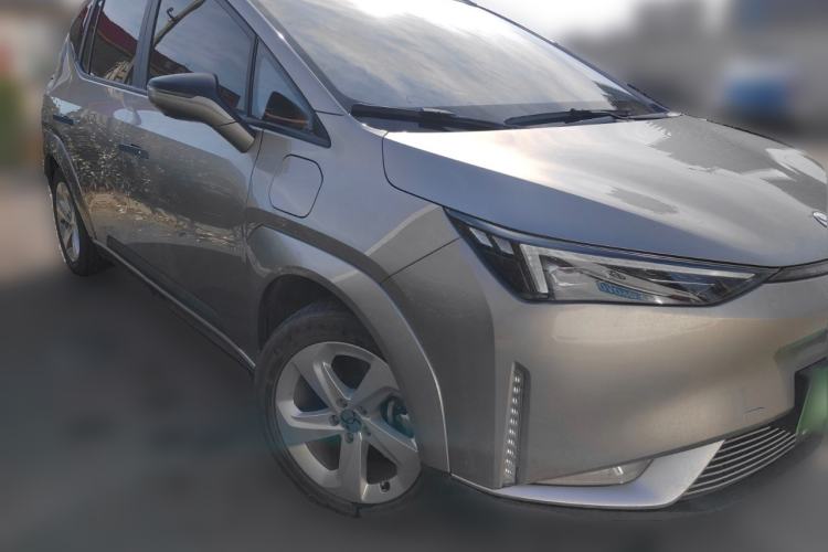 Used Hycan Z03 2022 510 km Range Trendy Cool Version 135 kW 63.98 kWh