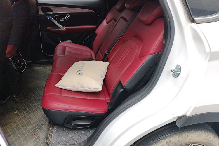 Used JETOUR X70 PRO 2023 1.5T DCT Comfort Edition 5 Seats