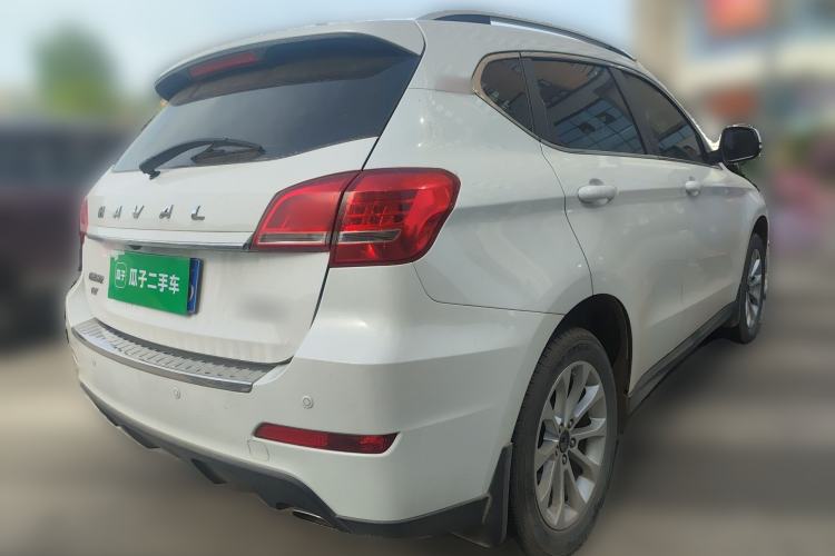Used Haval H2 2017 Red-Label 1.5T Manual Two-Wheel-Drive Elite Model

