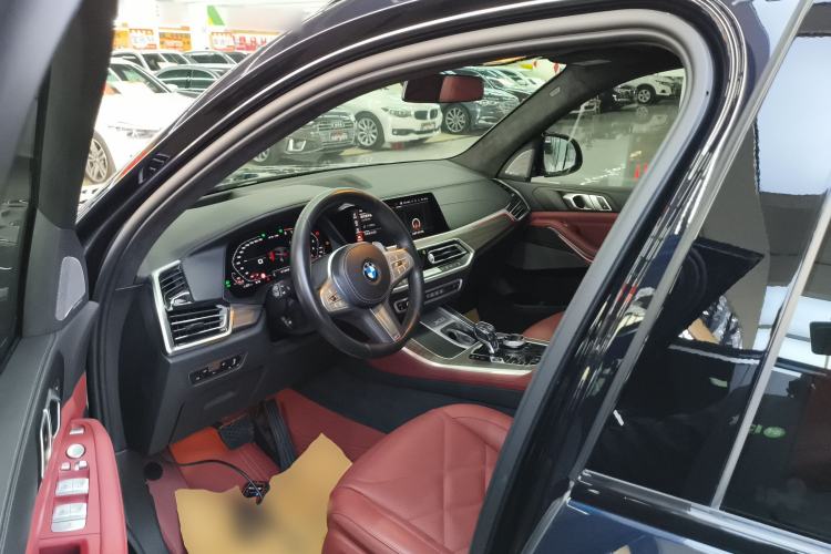 Used BMW X5 2022 Restyled xDrive 40Li M Sport Package
