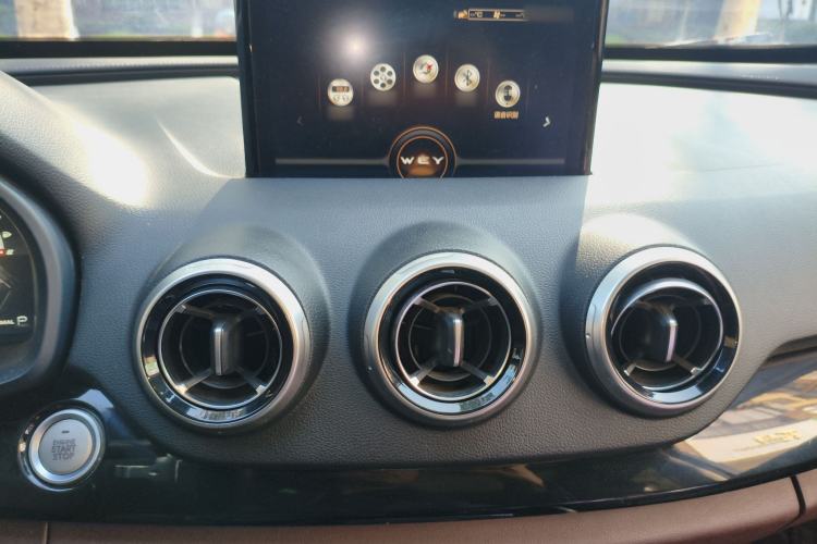 Used Wey VV7 2017 2.0T Flagship Model
