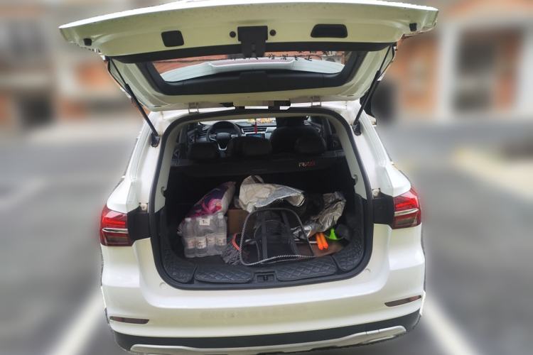 Used Roewe RX5 2022 330TGI Automatic National Style Edition Trunk