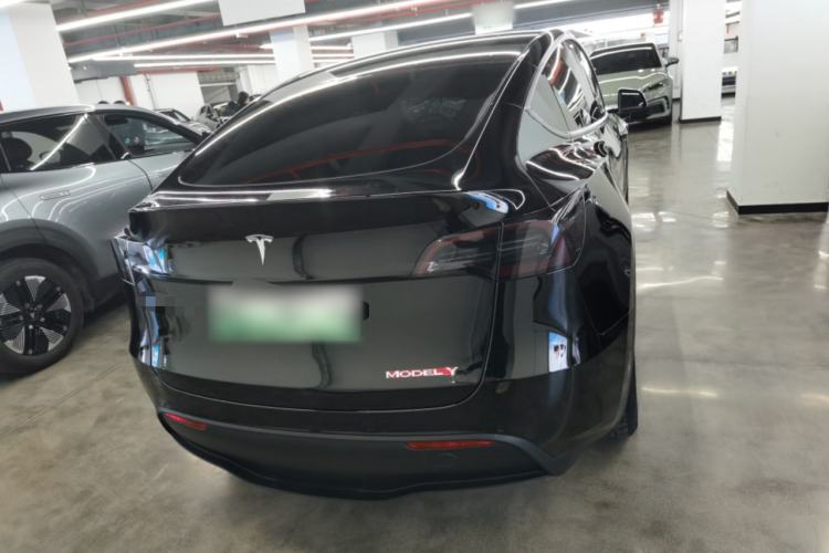 Used Tesla Model Y 2022 Rear-Wheel-Drive Version
