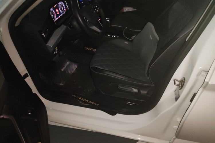 Used Volkswagen Sagitar 2023 280TSI DSG Excellence Plus Edition Driver Seat