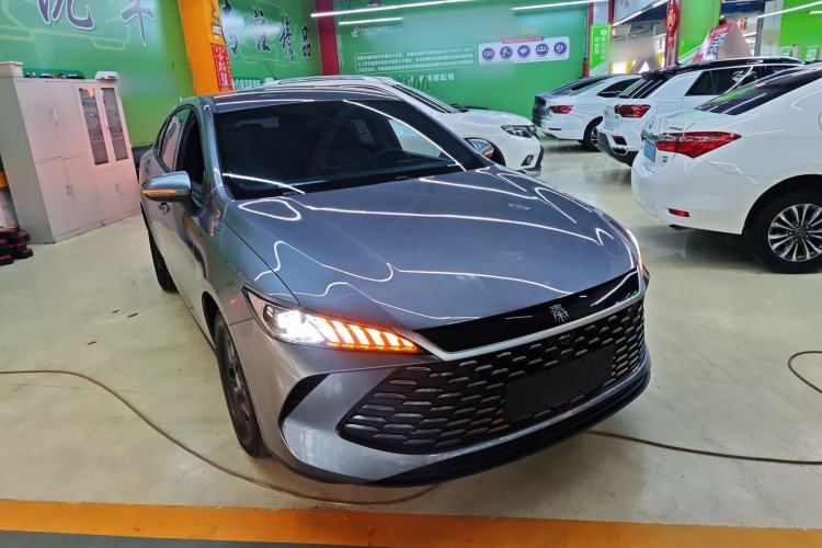 Used BYD Qin PLUS 2025 DM-i Smart Drive 55KM Leading Model
