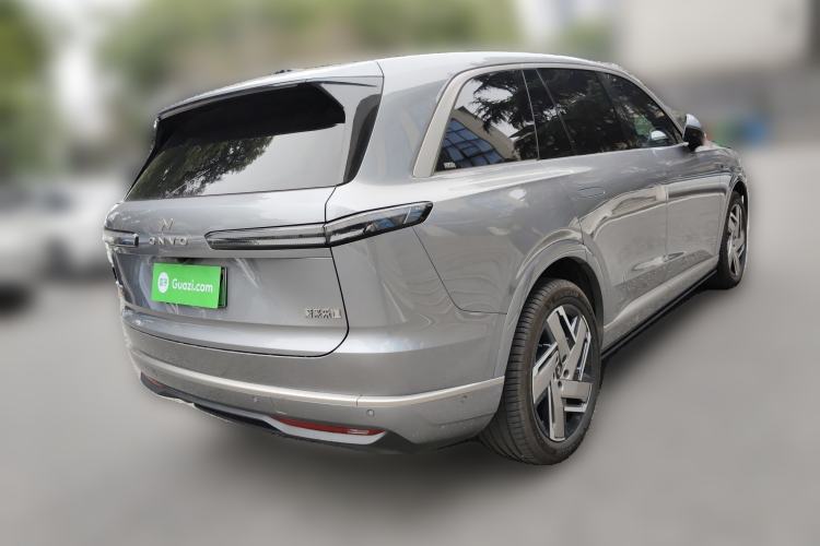 Used ONVO Luxeed L90 2025 Model—Ultra Six-Seater Version