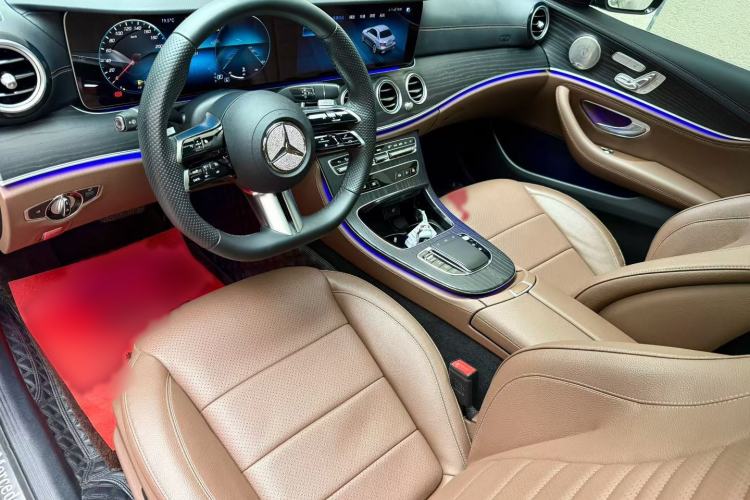 Used Mercedes-Benz E-Class 2023 E 300 L Sport Luxury Edition Interior 2